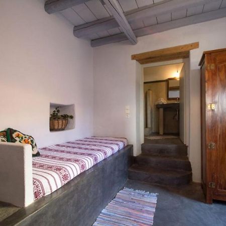 Abramis Rooms Mitáta Esterno foto
