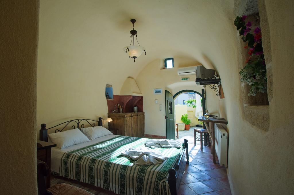 Abramis Rooms Mitáta Esterno foto