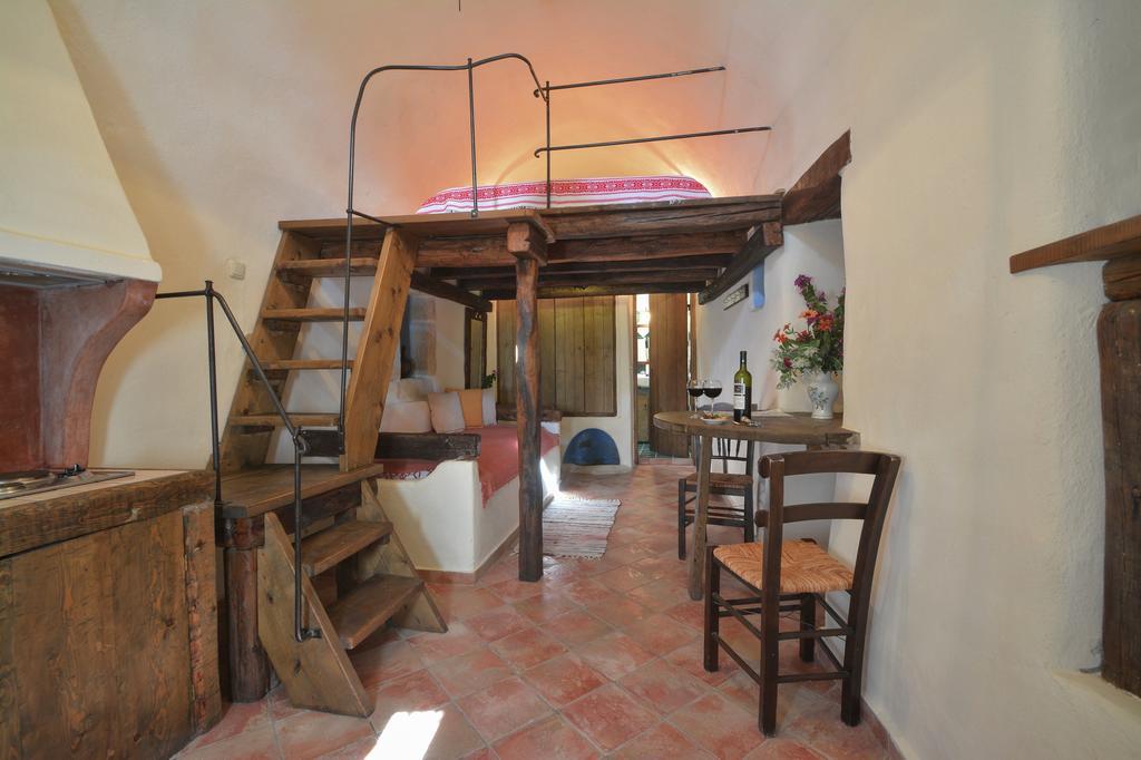 Abramis Rooms Mitáta Esterno foto